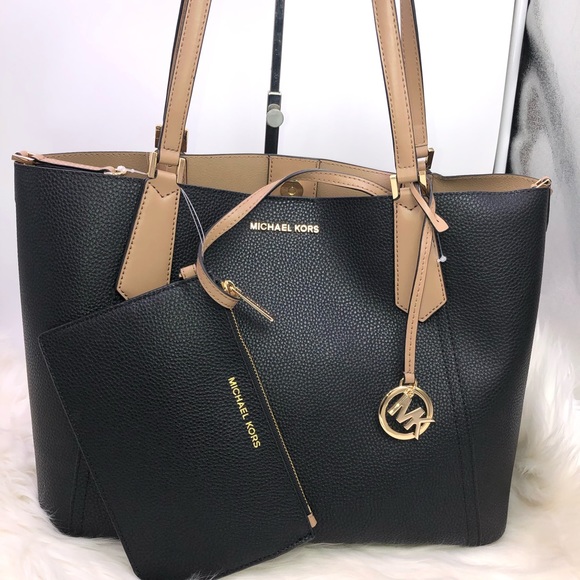 Michael Kors Kimberly Grab Bag Leather Black NWT - Picture 1 of 6